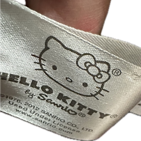 VTG LOUNGEFLY HELLO KITTY WHITE QUILTED SANRIO RED BOW TOTE BAG FLAWED 16”x 12” - Picture 7 of 15